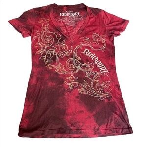 Red Chapter Red Graphic V-Neck Sz X-LARGE EUC #6219